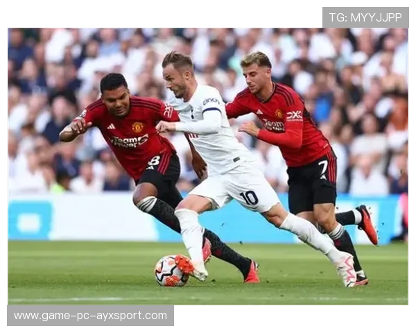 曼联高压逼抢训练节奏全面升级,开启全新战术时代 曼联高压逼抢训练节奏全面升级,开启全新战术时代